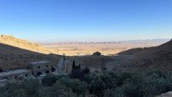 Mose erhöhte die Schlange in der Wüste