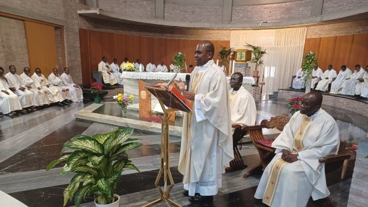 Padre William Bahitwa, Mtaalam wa Talilimungu ya Maandiko Matakatifu