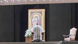 Piața San Pietro: Rugăciunea rozariului pentru sănătatea papei Francisc