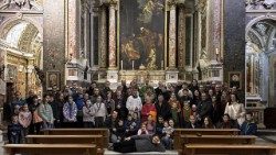 Pútnici V Ríme po slovenskej svätej omši (Foto: Slovenská misia v Ríme)