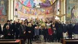 2025.02.25 Padre Romanelli na wanaparokia wa Familia Takatifu huko Gaza.