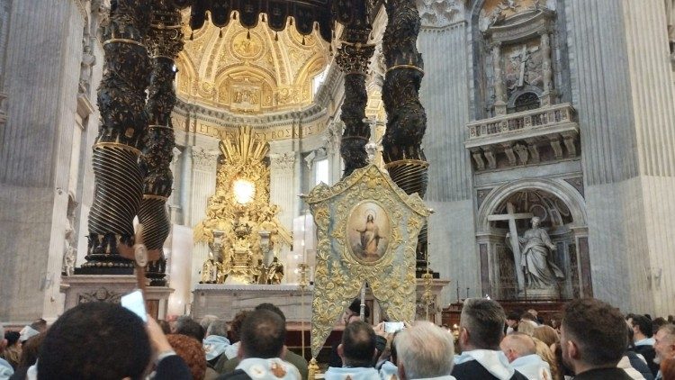 El Sinpecado de Cantillana en la Basílica de San Pedro después de pasar por la Puerta Santa