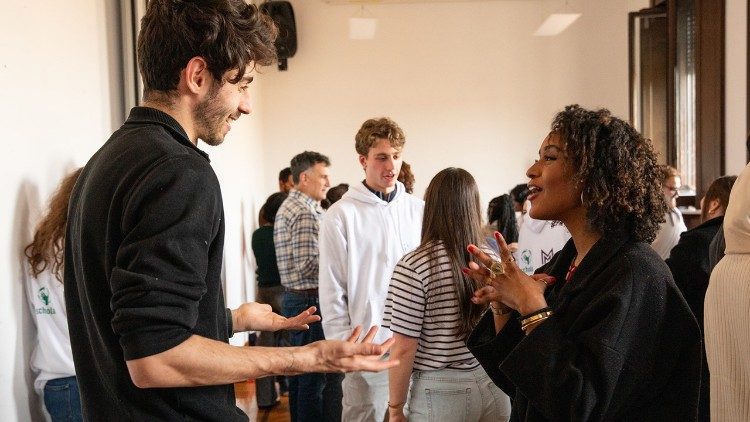 &Uacute;častn&iacute;ci akce Meaning Meets Us, mezin&aacute;božensk&eacute;ho a mezikulturn&iacute;ho setk&aacute;n&iacute;