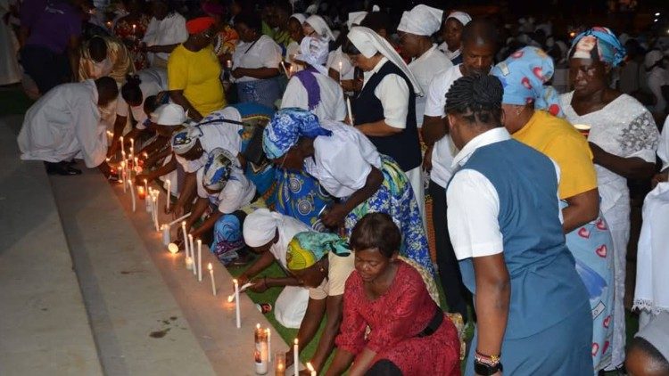 Fiéis angolanos rezam pela paz em Moçambique e apelam ao diálogo permanente