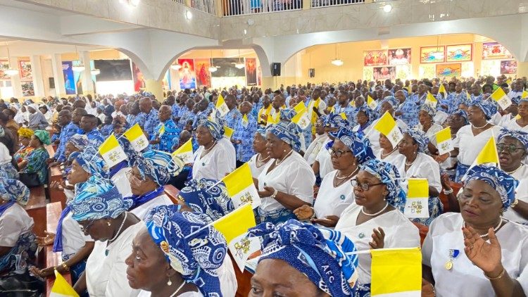 2025.01.08 Bamama ya Cameroun na liyangani ya mbala ya  tuku mineyi na mwambe (48ème) ya mobù 