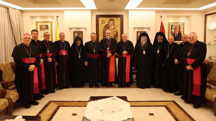 Kardinali Parolin na Kanisa la Mashariki ya Kati