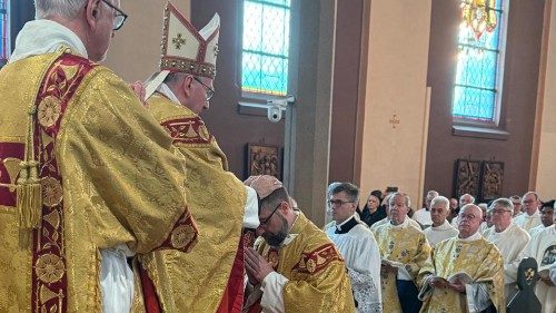 Parolin: Hoffnung und Frieden im Fokus der Bischofsweihe in Oslo