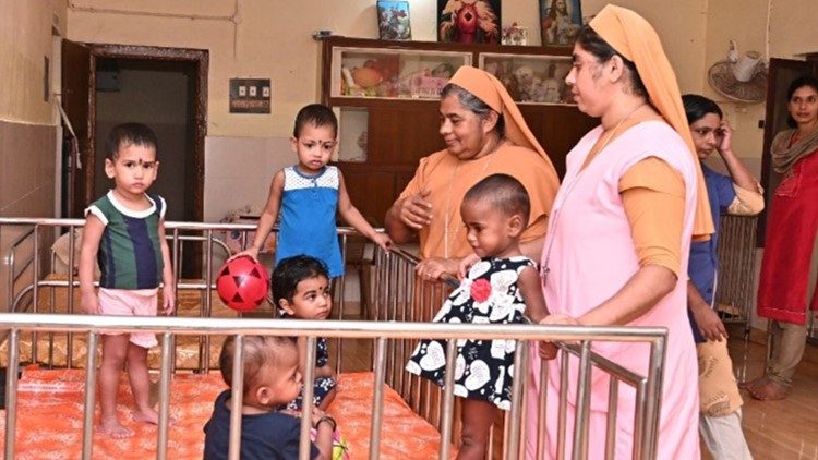 Le suore Ancelle dei Poveri del Kerala