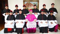 Dom Edson faz ressurgir o Cabido da Diocese de Leopoldina 