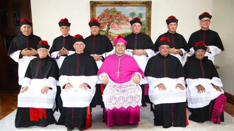 Dom Edson faz ressurgir o Cabido da Diocese de Leopoldina 