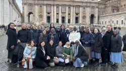 സംഗമത്തിൽ സംബന്ധിച്ച സഹോദരിമാർ 