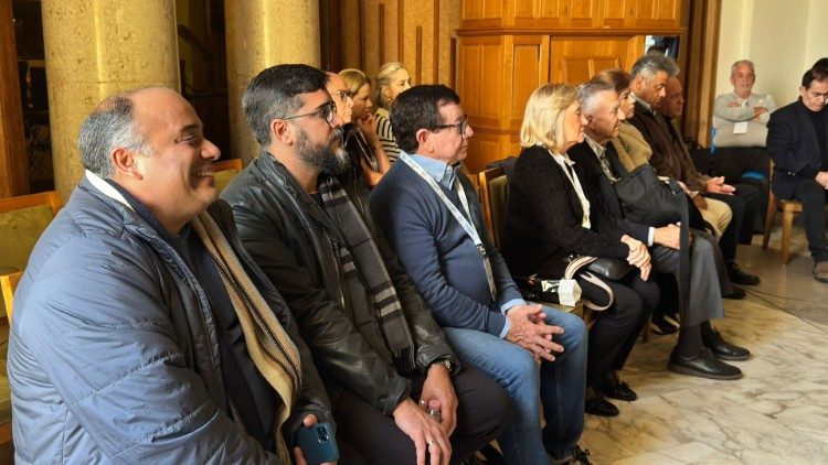 Comunicadores do Brasil e América Latina recebidos na Rádio Vaticano