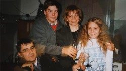  Giustino Parisse, sua moglie Dina e i figli Domenico e Maria Paola