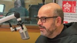 2025.01.27 screen shot dell'intervista di Benanti realizzata da Tornielli