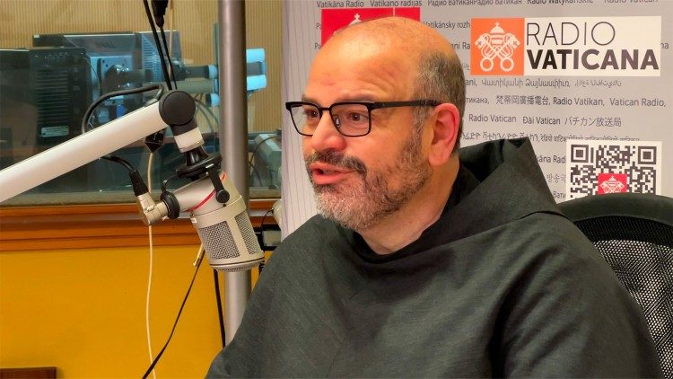 Padre Benanti ospite degli studi dei media vaticani