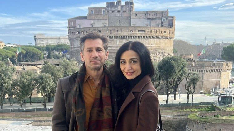 2025.01.31 Il regista armeno Michael A. Goorjian con l'attrice Marine Galstyan