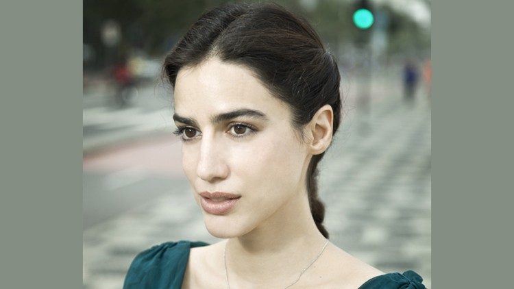 做見證的莉拉女士