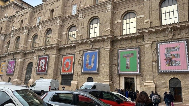 Muestra "En route" en la Biblioteca Apostólica Vaticana.