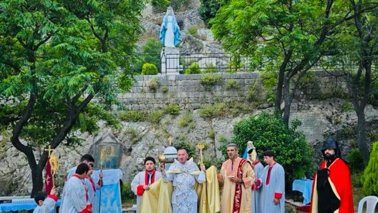 Մայիսեան աղօթքներու ջերմեռանդութեան փակումը Քեսապի մէջ։