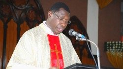 Baba Mtakatifu Leo XIV amemteuwa Monsinyo Romanus Mbena kuwa Mkuu wa Ofisi ya Baraza la Kipapa la Huduma ya Upendo, uteuzi huu unaanza tarehe Mosi Juni 2025.