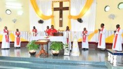 Padri Charles Kitima, Katibu mkuu wa Baraza la Maaskofu Katoliki Tanzania (TEC), katika mahojiano maalumu na Jambo TV, anasimulia yale yaliyomsibu.