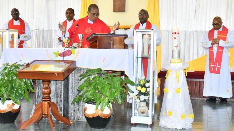 Misa ya Padre Kitima kumshukuru Mungu