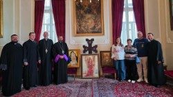 Զմմառու մայրավանքի դահլիճին մէջ ընդունելութիւն