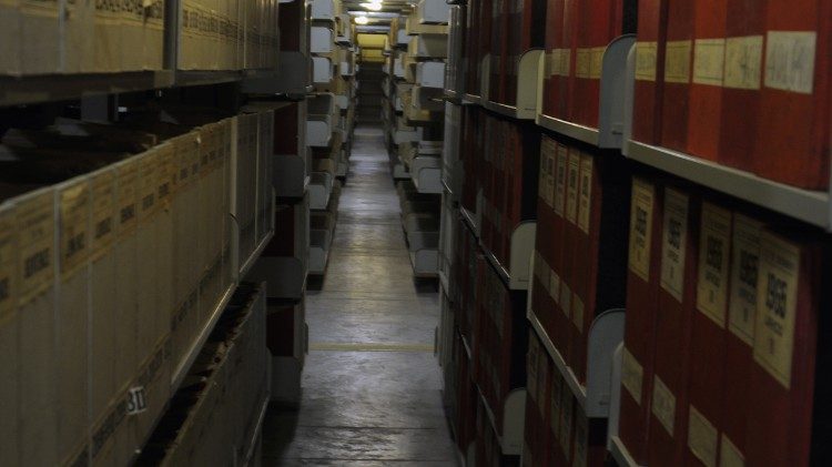 Los depósitos del Archivo Vaticano