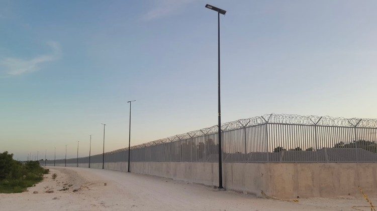 El muro fronterizo entre Haití y República Dominicana