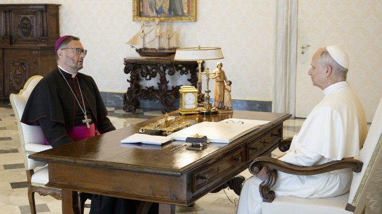 The Apostolic Nuncio to Ukraine, Archbishop Vivaldas Kulbokas, speaking with Pope Leo XIV in the Vatican