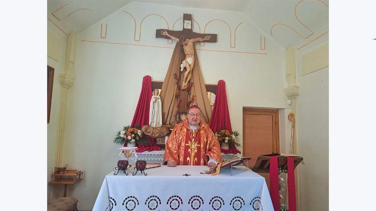 Литургия за Петдесятница във Велико Търново