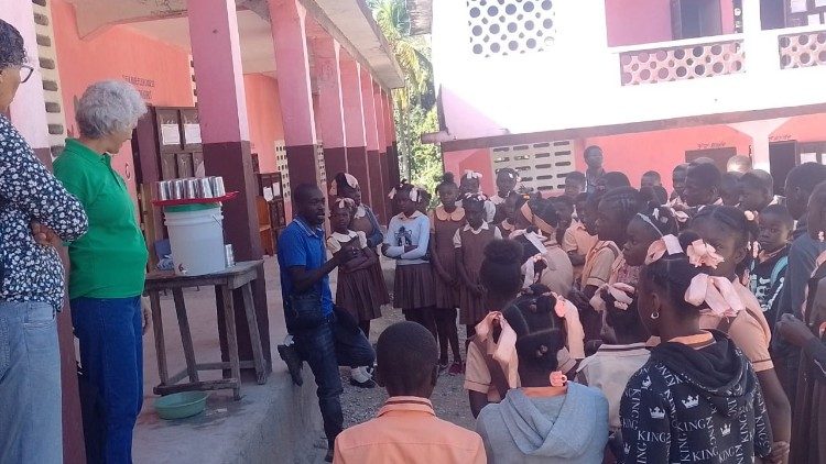 Les formations sont aussi destinées aux écoliers.   