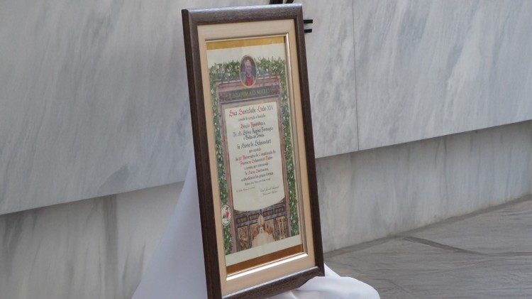 A bênção apostólica do Papa Leão XIV 