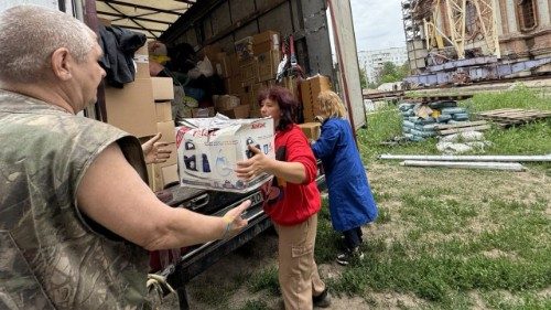 Pope Leo XIV's help arrives in Kharkiv