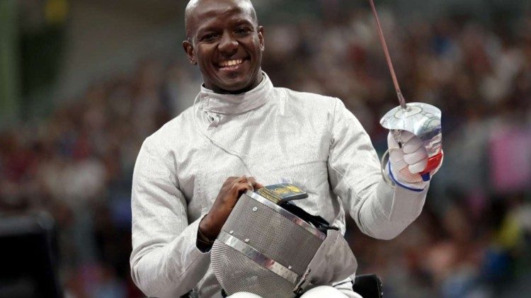 Amelio Castro Grueso, esgrimista colombiano y atleta paralímpico