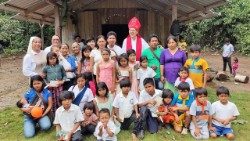 12 de junio Día Nacional del Misionero Ecuatoriano 