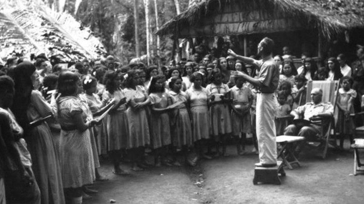 Archive photo of evangelisers in Papua New Guinea  the early 1900s