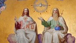 மூவொரு கடவுள் 