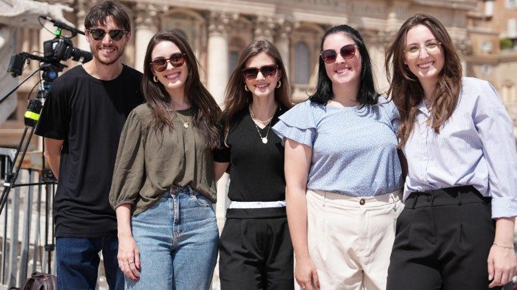 A equipe da Minha Biblioteca Católica quando esteve em Roma