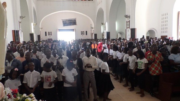 Missa Solene do Jubileu da Juventude e da Santíssima Trindade, na Sé Catedral de Nampula