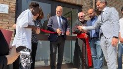 Il taglio del nastro alla Città dei Ragazzi con il sindaco Gualtieri e il cardinale Baggio
