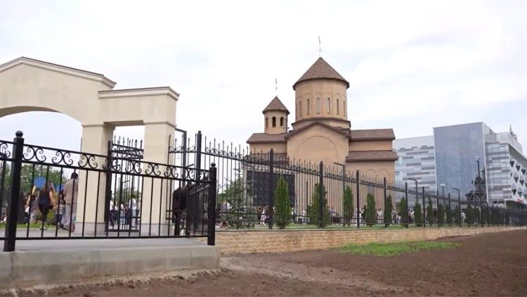 Օրենպուրկի մէջ հայկական նորակառոյց եկեղեցին