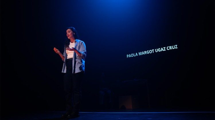 Presentación de la obra del “Proyecto Ugaz” en el Teatro Plaza de Lima 