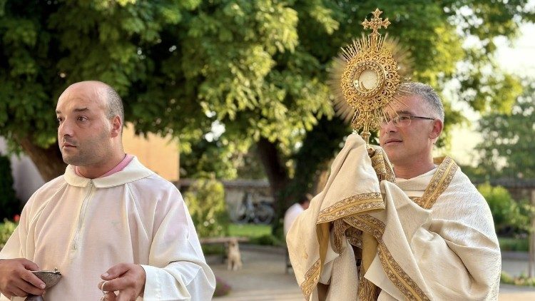 Празник на Тяло и Кръв Христови в Белене