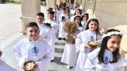 Pierwsza Komunia Święta dzieci w Kara Kusz w Iraku