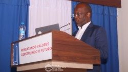 Father José Eduardo Afonso, soeaking at the conference