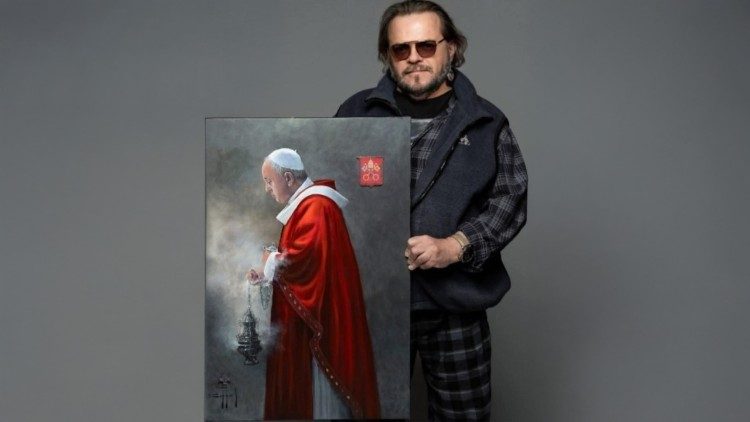 O pintor Celso Coppio com o quadro do Papa Francisco