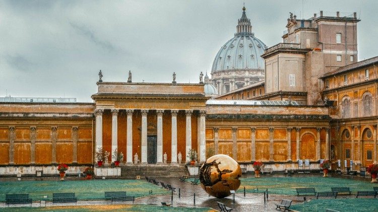 Cortile della Pigna, Musei vaticani