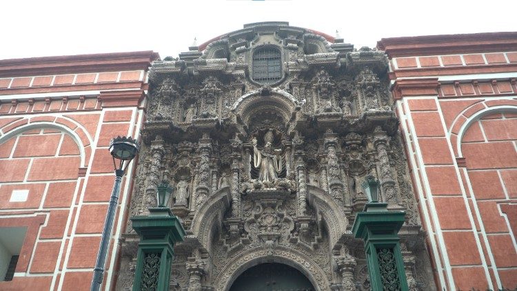 La chiesa di Sant'Agostino nel centro di Lima