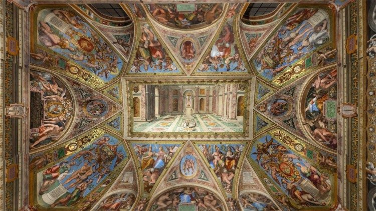 Sala Konstantyna jest bogato zdobiona freskami Rafaela